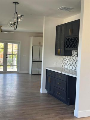 Interior, Kitchen, Pendant Lights, Wood Texture Flooring