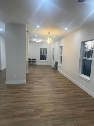 Chandelier, Empty room, Interior, Recessed Lighting, Wood Texture Flooring