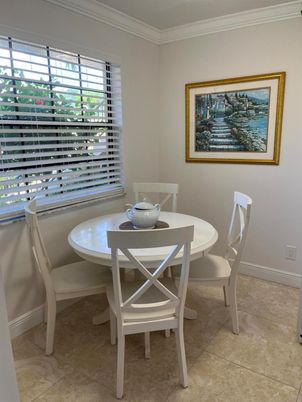 Dining room, Interior