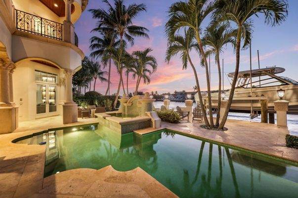 Exterior, Pool, Water