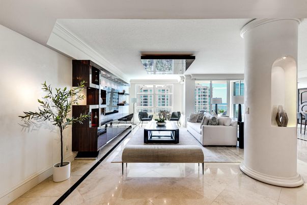 Fireplace, Interior, Living room