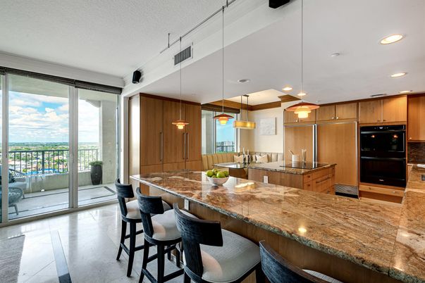 Interior, Kitchen, Pendant Lights, Recessed Lighting