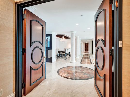 Chandelier, Dining room, Interior, Recessed Lighting