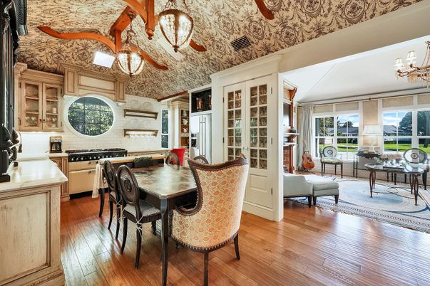 Chandelier, Dining room, Interior, Kitchen, Stainless Steel Appliances, Wood Texture Flooring