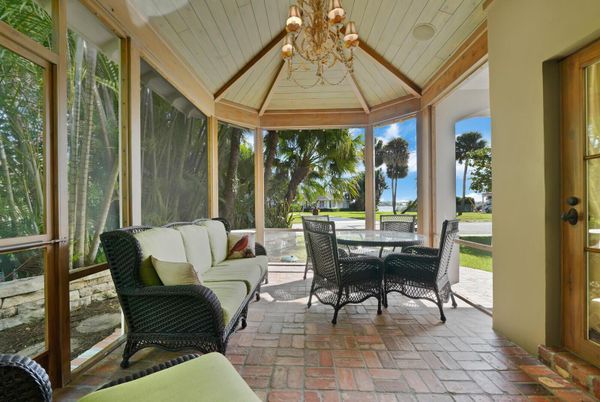Chandelier, Dining room, Interior, Sun Room