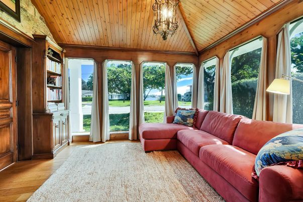 Chandelier, Interior, Living room, Sun Room, Wooden Ceilings, Wood Texture Flooring