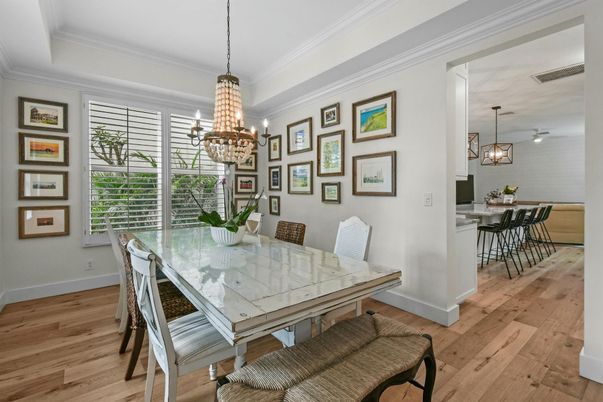 Chandelier, Dining room, Interior, Pendant Lights, Wood Texture Flooring