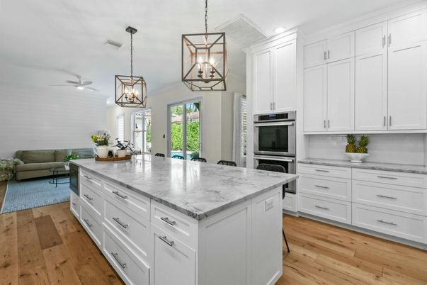 Interior, Kitchen, Living room, Pendant Lights, Recessed Lighting, Wood Texture Flooring