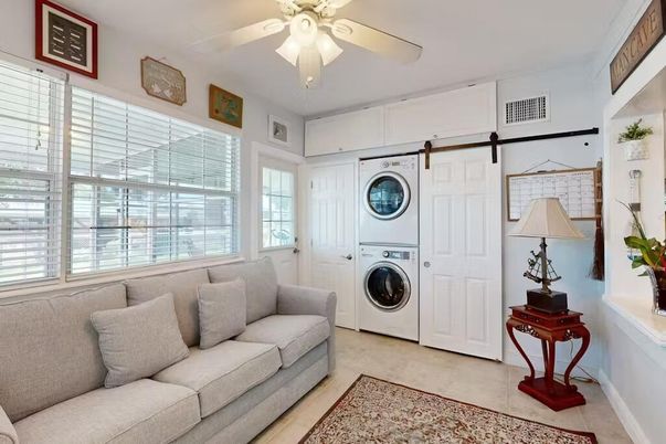 Interior, Utility Closets, Washer