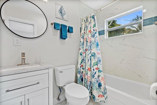 Bathroom, Interior, Marble Walls