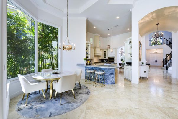 Chandelier, Dining room, Interior, Kitchen, Pendant Lights, Recessed Lighting
