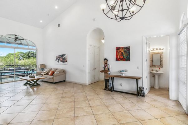 Bathroom, Chandelier, Interior, Living room, Recessed Lighting