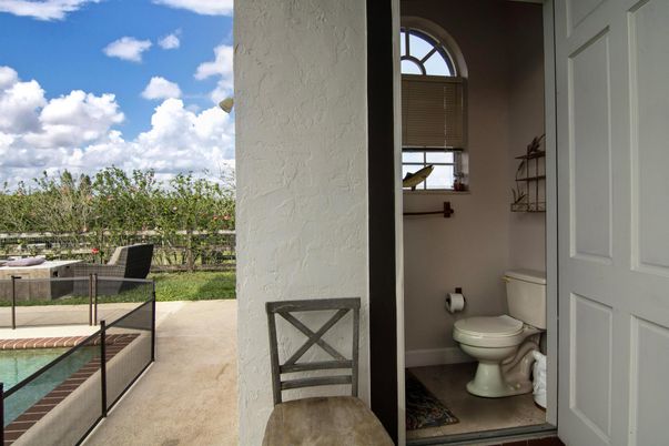 Bathroom, Exterior