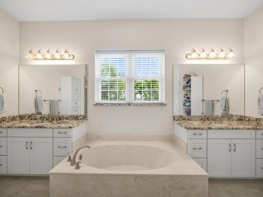 Bathroom, Dual Sink Vanities, Interior