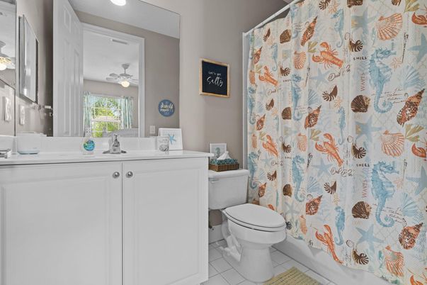Bathroom, Interior, Recessed Lighting