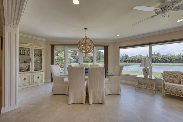 Chandelier, Dining room, Interior, Recessed Lighting, Water