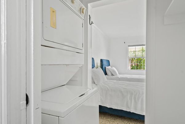 Bedroom, Interior, Utility Closets, Washer