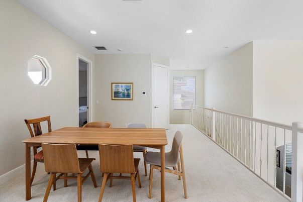 Dining room, Interior, Recessed Lighting