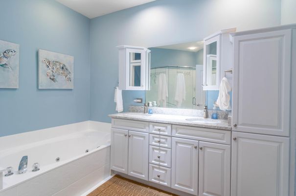 Bathroom, Interior, Recessed Lighting