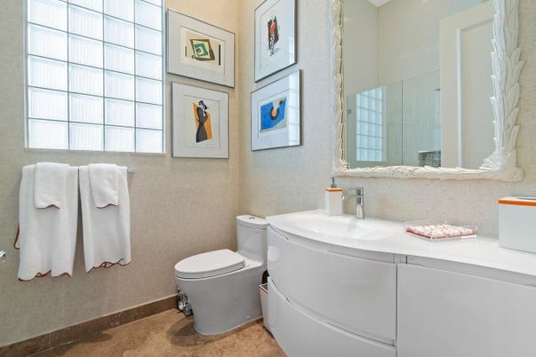 Bathroom, Interior