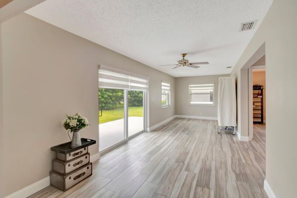 Empty room, Interior, Wood Texture Flooring