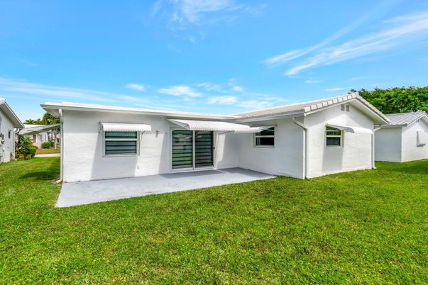 Backyard, Exterior