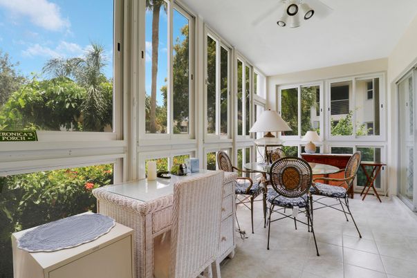Dining room, Interior, Sun Room