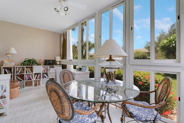 Dining room, Interior, Sun Room
