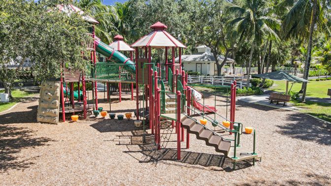 Backyard, Exterior, Playground