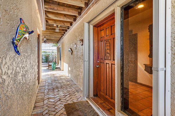 Interior, Wooden Beams