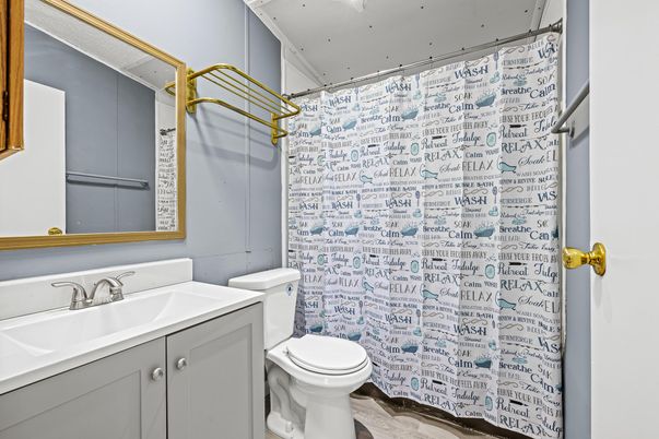 Bathroom, Interior
