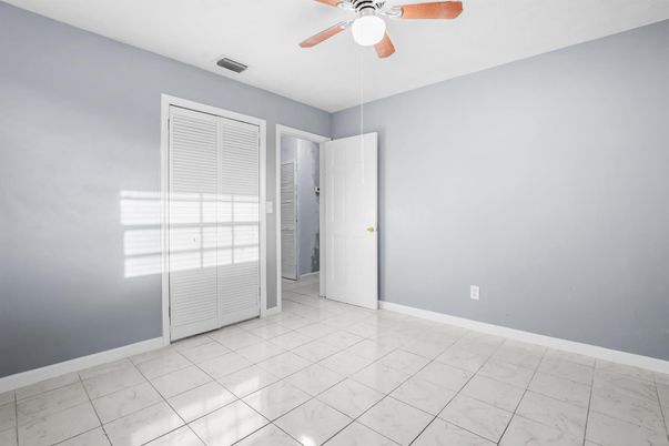 Empty room, Interior, Marble