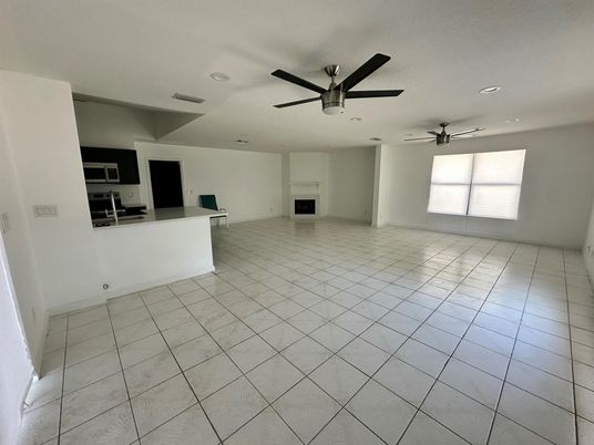 Empty room, Interior, Kitchen, Recessed Lighting