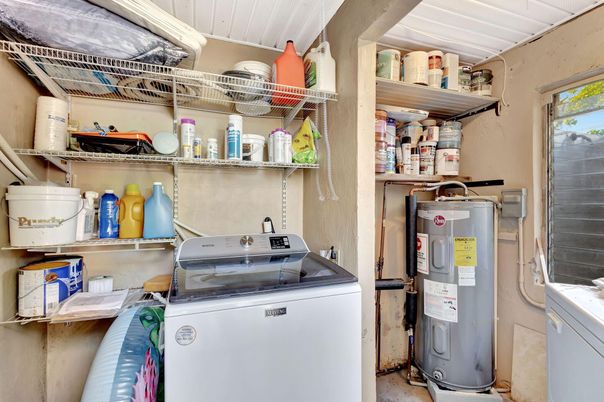 Interior, Utility Closets, Washer