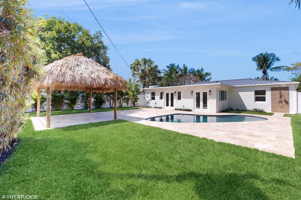 Backyard, Exterior, Pool