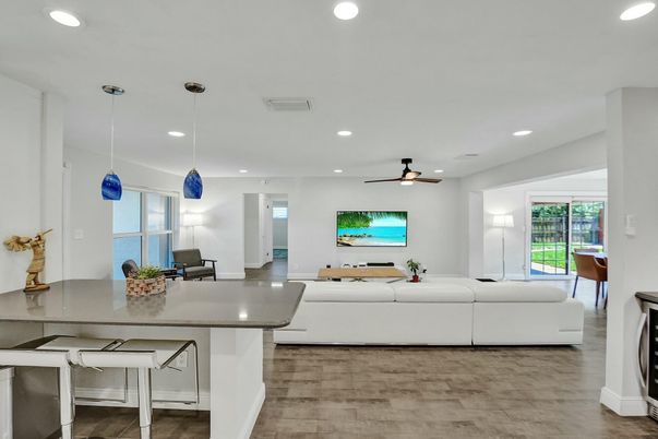 Interior, Kitchen, Living room, Pendant Lights, Recessed Lighting, Wood Texture Flooring
