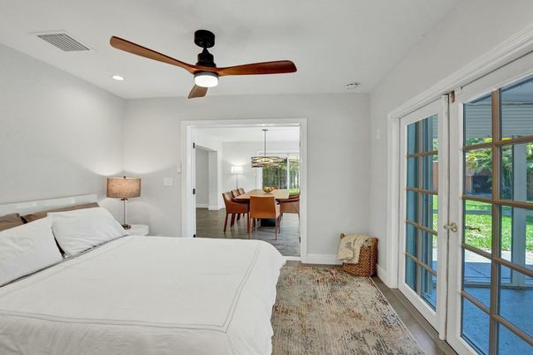 Bedroom, Dining room, Interior, Pendant Lights, Recessed Lighting