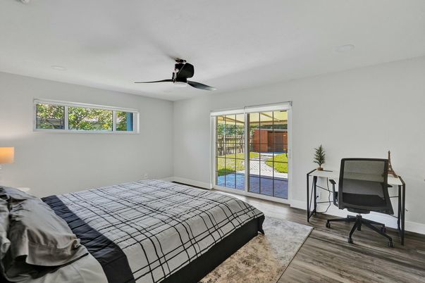 Bedroom, Home Office, Interior, Wood Texture Flooring
