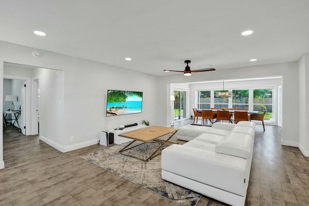 Dining room, Interior, Living room, Recessed Lighting, Wood Texture Flooring