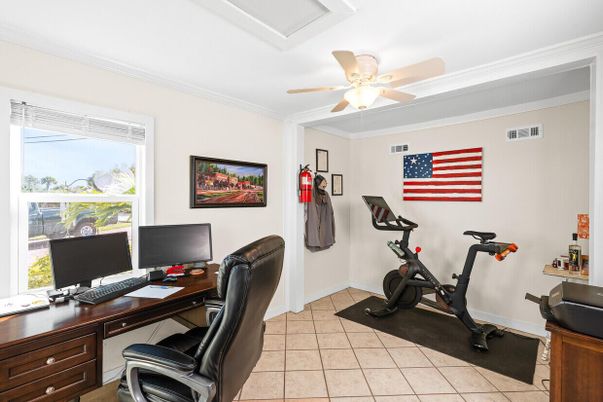Fitness Equipment, Home Office, Interior