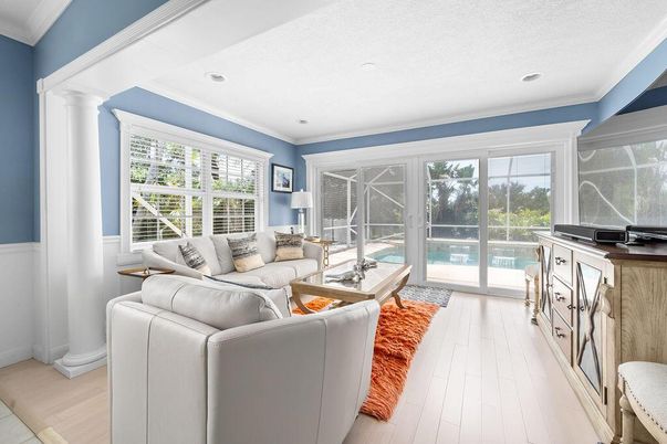 Interior, Living room, Recessed Lighting, Wood Texture Flooring