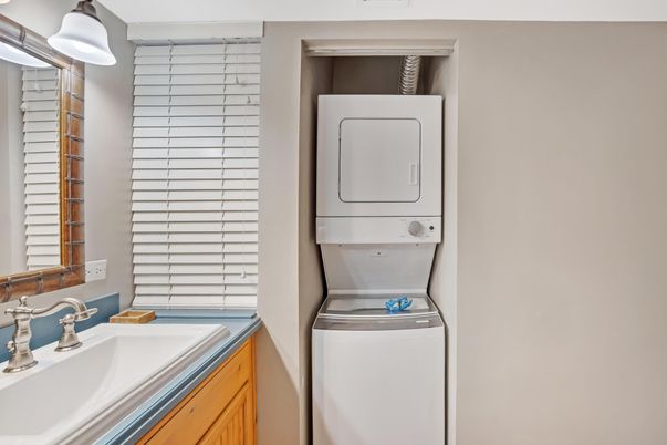 Interior, Utility Closets, Washer