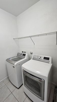 Interior, Washer