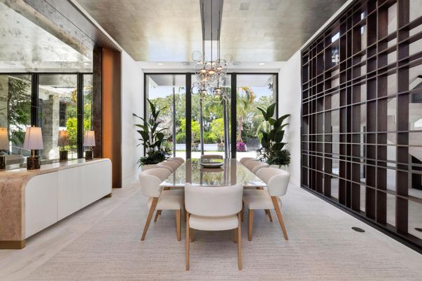 Dining room, Interior, Pendant Lights, Recessed Lighting