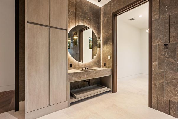 Bathroom, Interior, Recessed Lighting
