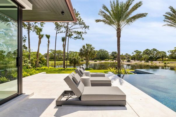 Exterior, Pool, Water