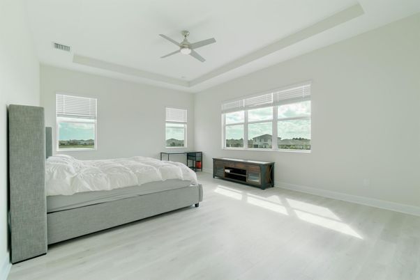 Bedroom, Fireplace, Interior, Wood Texture Flooring