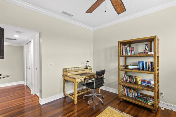 Home Office, Interior, Recessed Lighting, Wood Texture Flooring