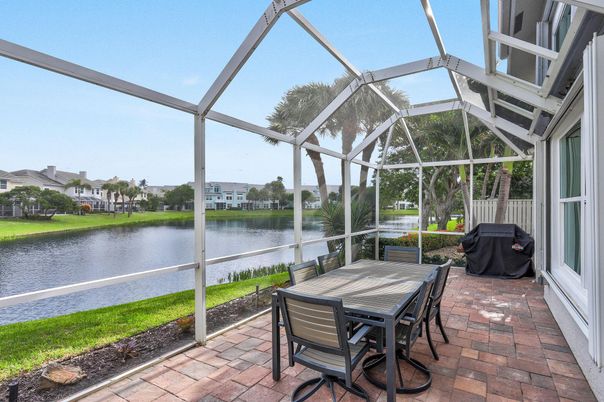 Glass Ceilings, Interior, Sun Room, Water