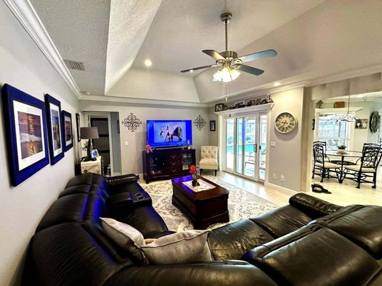 Dining room, Interior, Living room, Recessed Lighting, Wood Texture Flooring